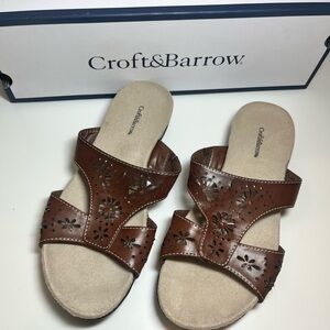 Croft & Barrow Women's Brown Cutout Sandals